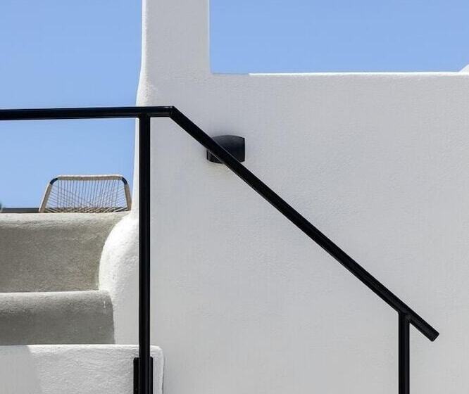 پانسیون Acave Santorini Suites