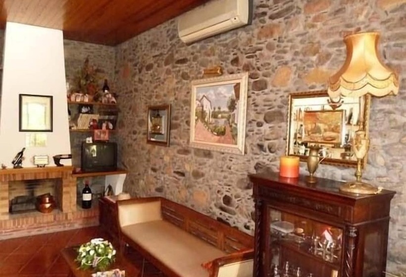 פנסיון Hostal Can Nofre