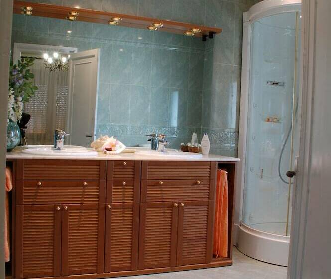 פנסיון Hostal Can Nofre