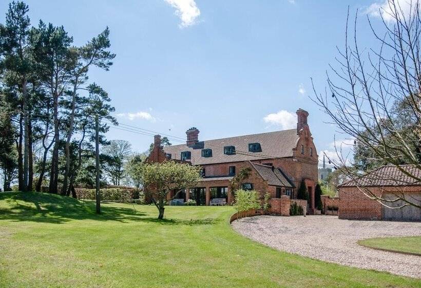 The Loose Box, Sudbourne