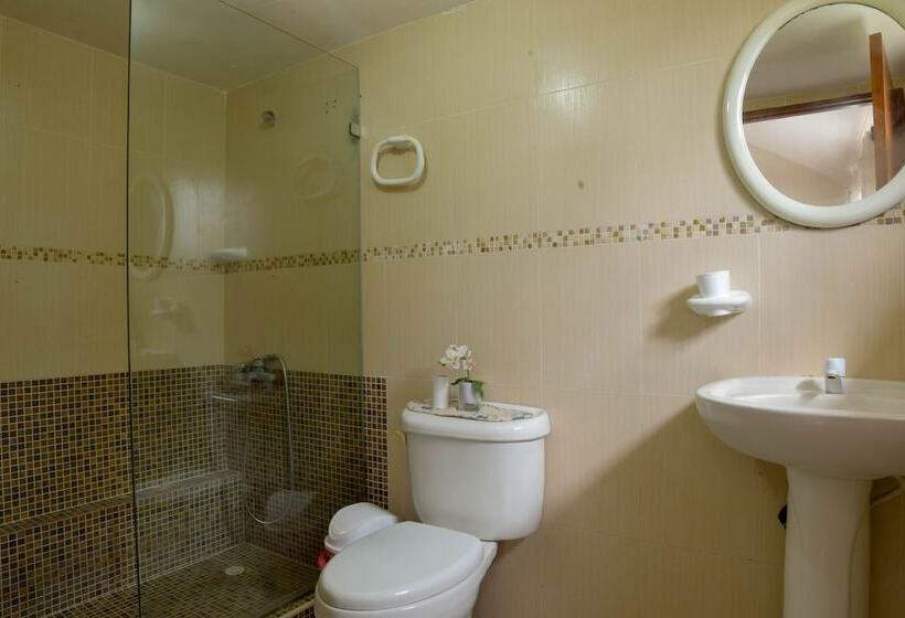هتل Rosa Apartamento Compartido