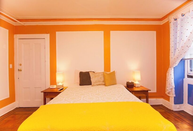 مبيت وإفطار Saint Nicholas Inn Guesthouse