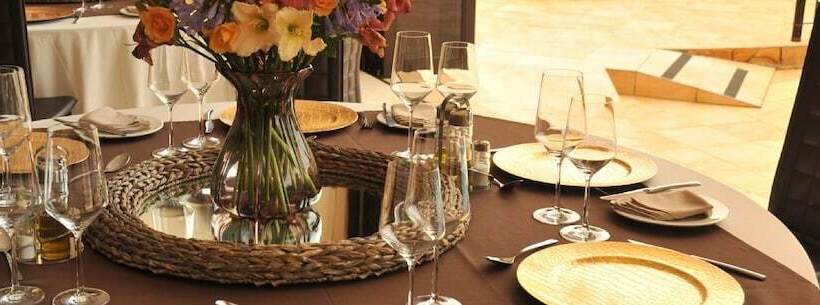 בית מלון כפרי Legodimo Game Lodge