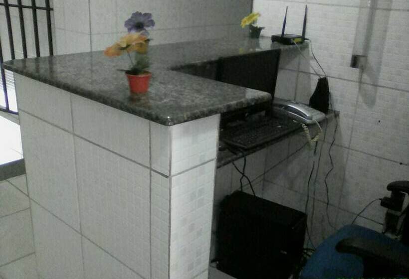 هتل Pousada Lírios