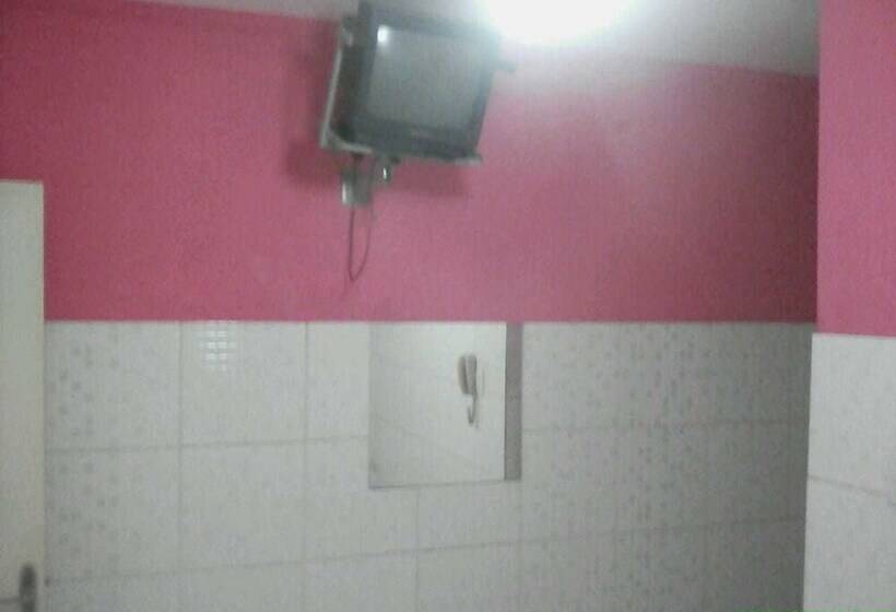 هتل Pousada Lírios