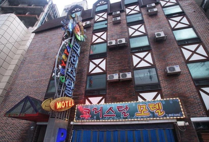 Мотель Gwangju Nongseong Dong Crystal