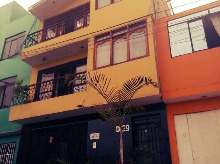 פנסיון Transit Home Bed And Breakfast   Adults Only