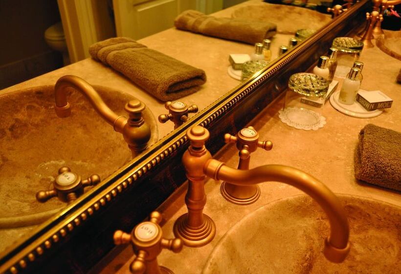 مبيت وإفطار Arden Hills