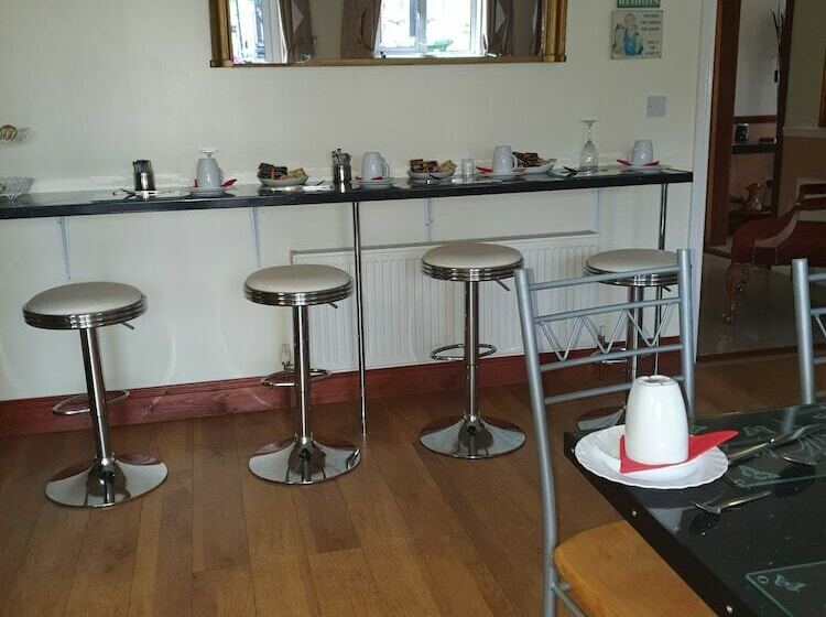 مبيت وإفطار Golden Dawn Guesthouse