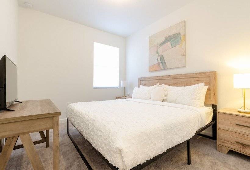 بنسيون Glamorous 4br New & Modern Near Fl Keys