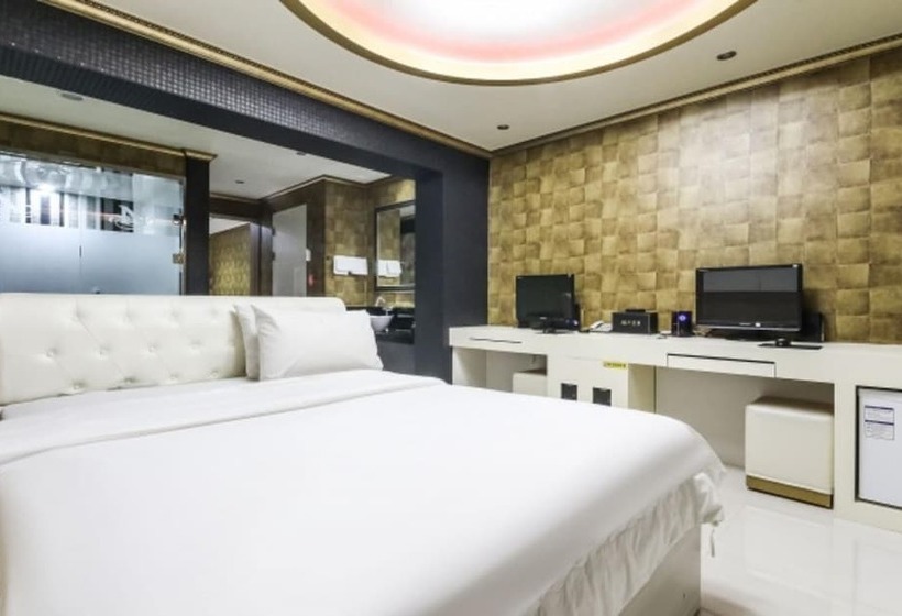 מוטל Gwangju Cheomdan N