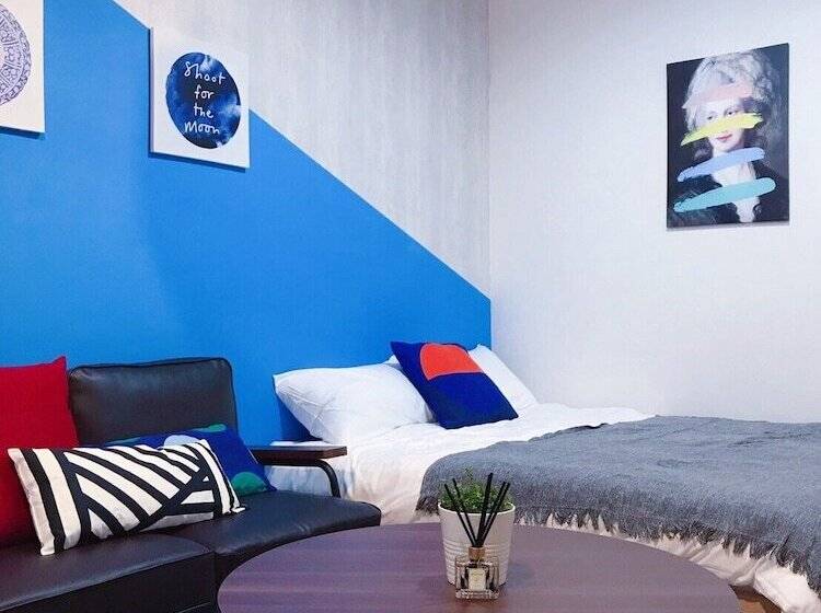 پانسیون Ha Ha Cat Home Kaifeng