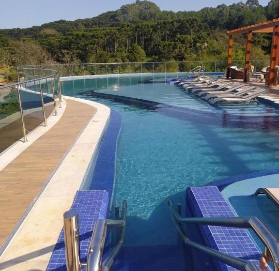 هتل Golden Gramado Resort