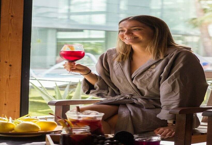 ホテル Estival Park Marena