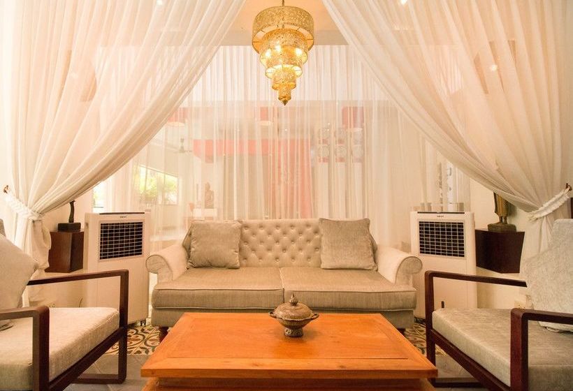 هتل Chronicle Angkor