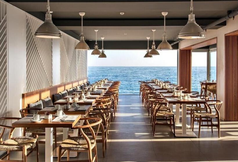 هتل Enorme Ammos Beach Resort