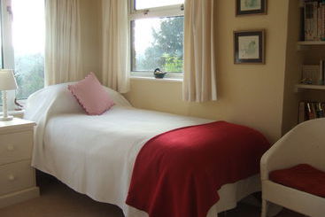 هتل Howden House Bed And Breakfast