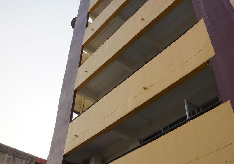 هتل Lee's Mark Residence