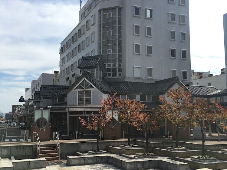 Hotel Takada Terminal