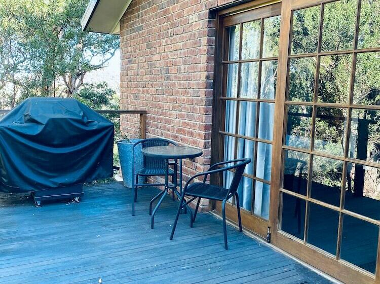 Hideaway Studio Accommodation