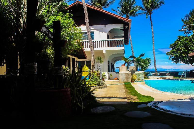 Курорт The Coral Beach Club