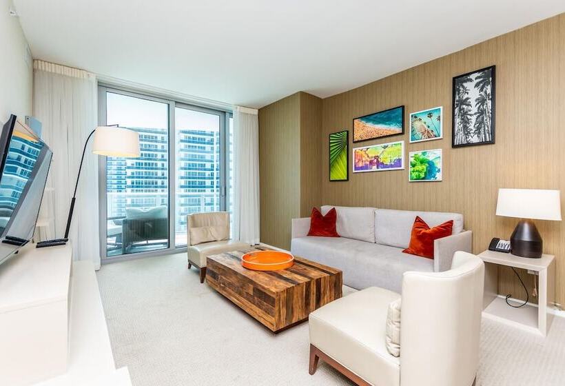 Upscale Comfort And Breathtaking Views At H Hollywood Residences By Zelloo