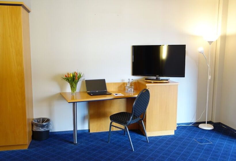 فندق Plaza Inn Braunschweig City Nord