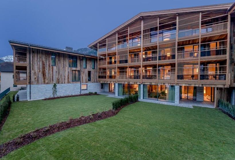 اقامتگاه Gardena Chalets