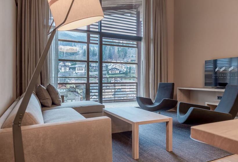 اقامتگاه Gardena Chalets