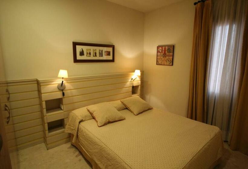 Apartaments St. Jordi Comtal