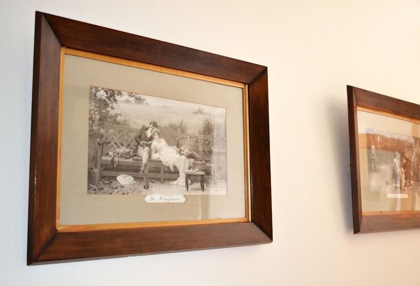 Braemar House B&b And Yha Hostel