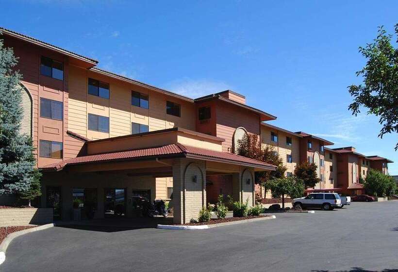 فندق Baymont By Wyndham Yakima Riverfront
