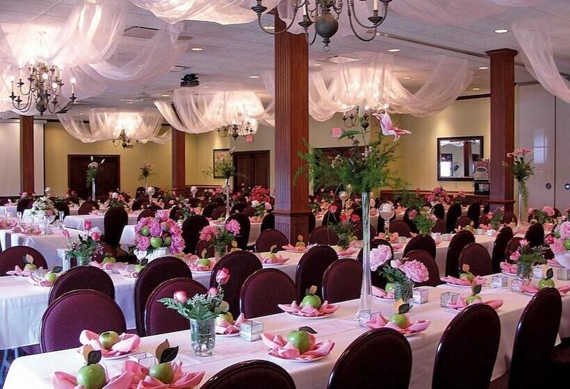 호텔 Carlisle Inn