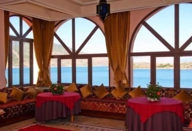 فندق Chems Du Lac
