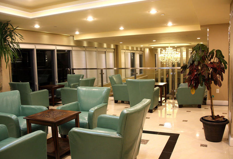 فندق Howard Johnson By Wyndham Long Island City