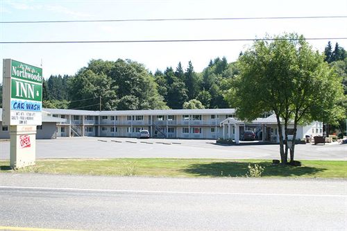 Отель Northwoods Inn