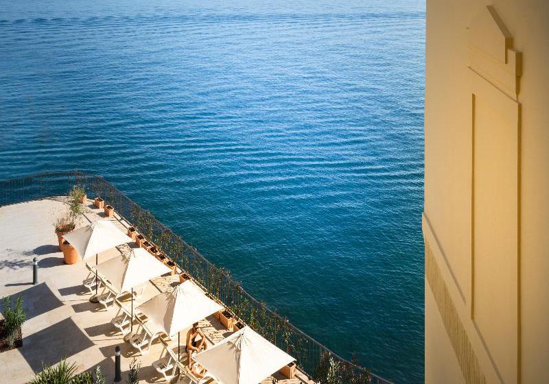 בית מלון כפרי Remisens Villa Belvedere