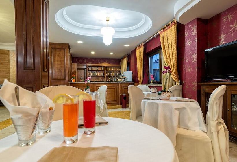 هتل Ristorante Donato