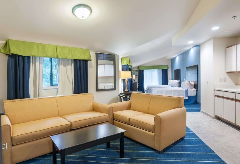 فندق على الطريق Days Inn By Wyndham Tamworth