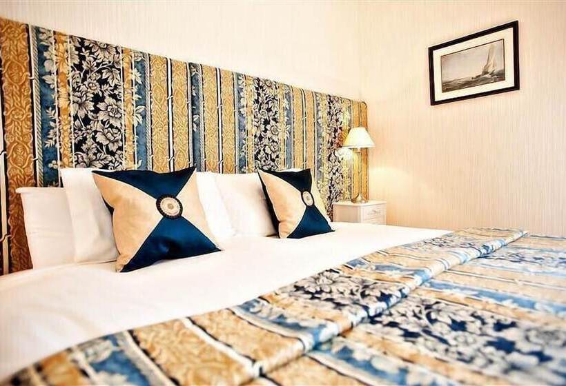 بنسيون Golf View