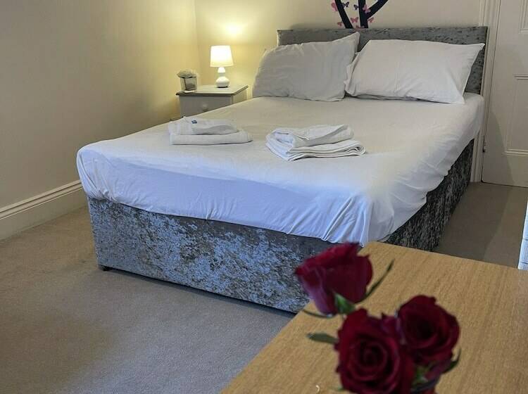 مبيت وإفطار The Old Rectory