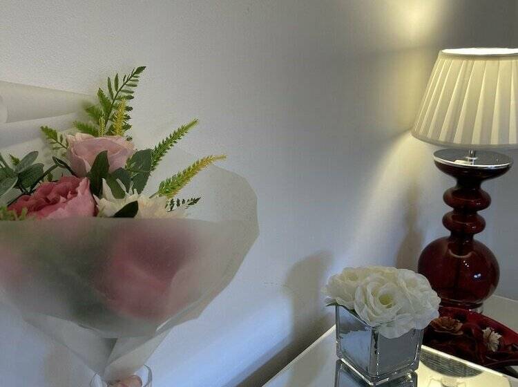 مبيت وإفطار The Old Rectory