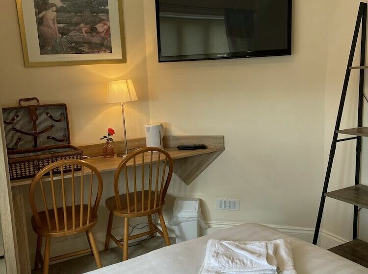 مبيت وإفطار The Old Rectory