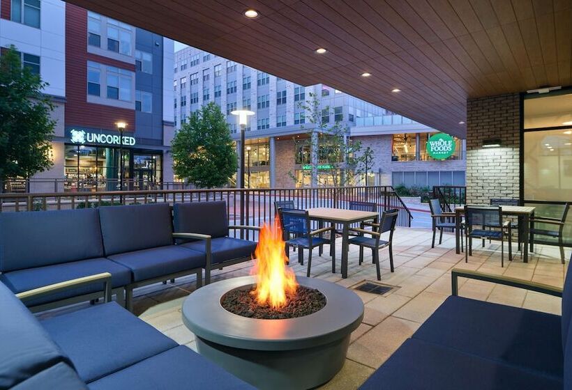 فندق Hampton Inn Towson Downtown