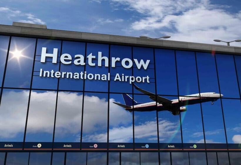 Отель Heathrow Stays The Magna Carta Windsor
