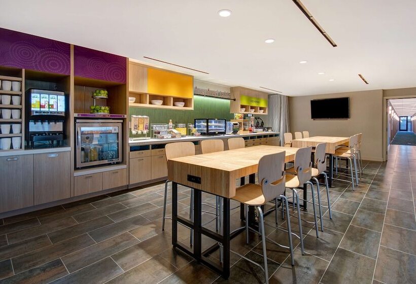 هتل Home2 Suites By Hilton Las Vegas North
