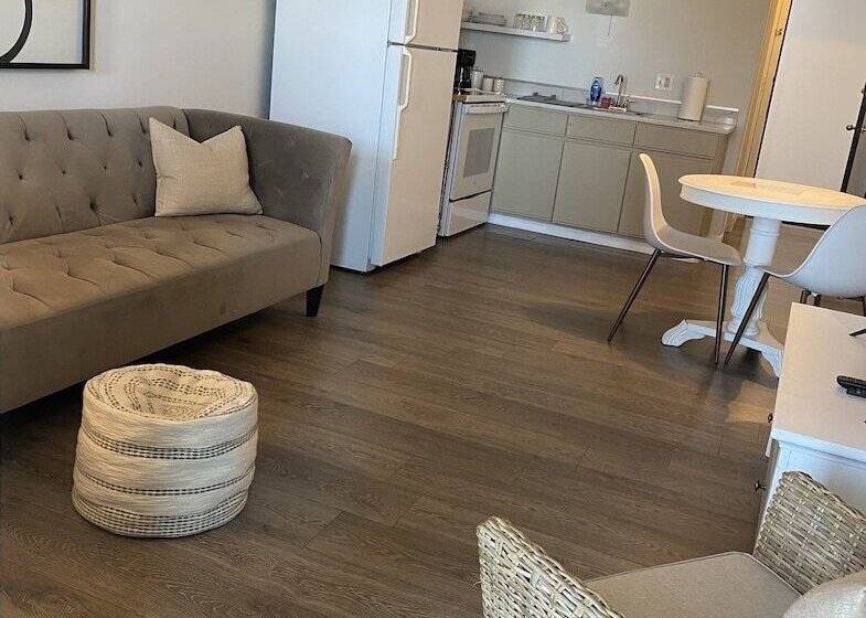 هتل Onora Suites