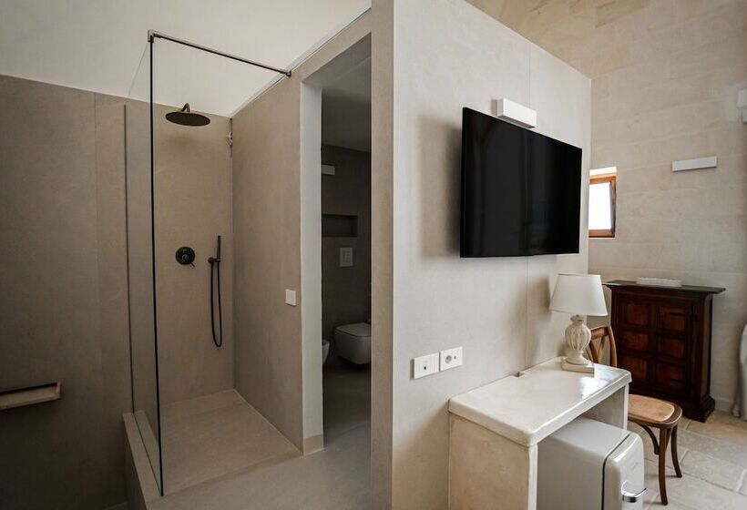 فندق ريفى Masseria Torleanzi   Wine Relais