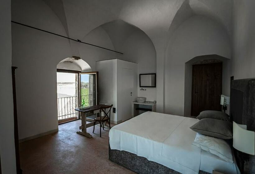 فندق ريفى Masseria Torleanzi   Wine Relais