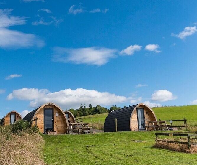 乡村酒店  The Arns Glamping Pods